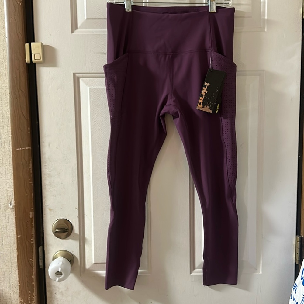 HIND PURPLE WORKOUT LEGGINGS: NEW WITH TAGS: SIZE L